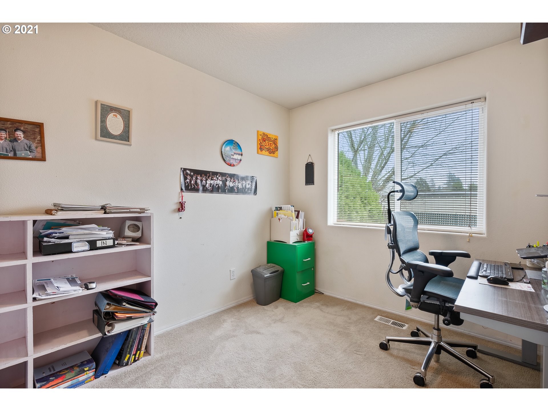 946 Southwest Junction Place Gresham, OR 97080 - Photo 13 of 24 Gallery Image 13