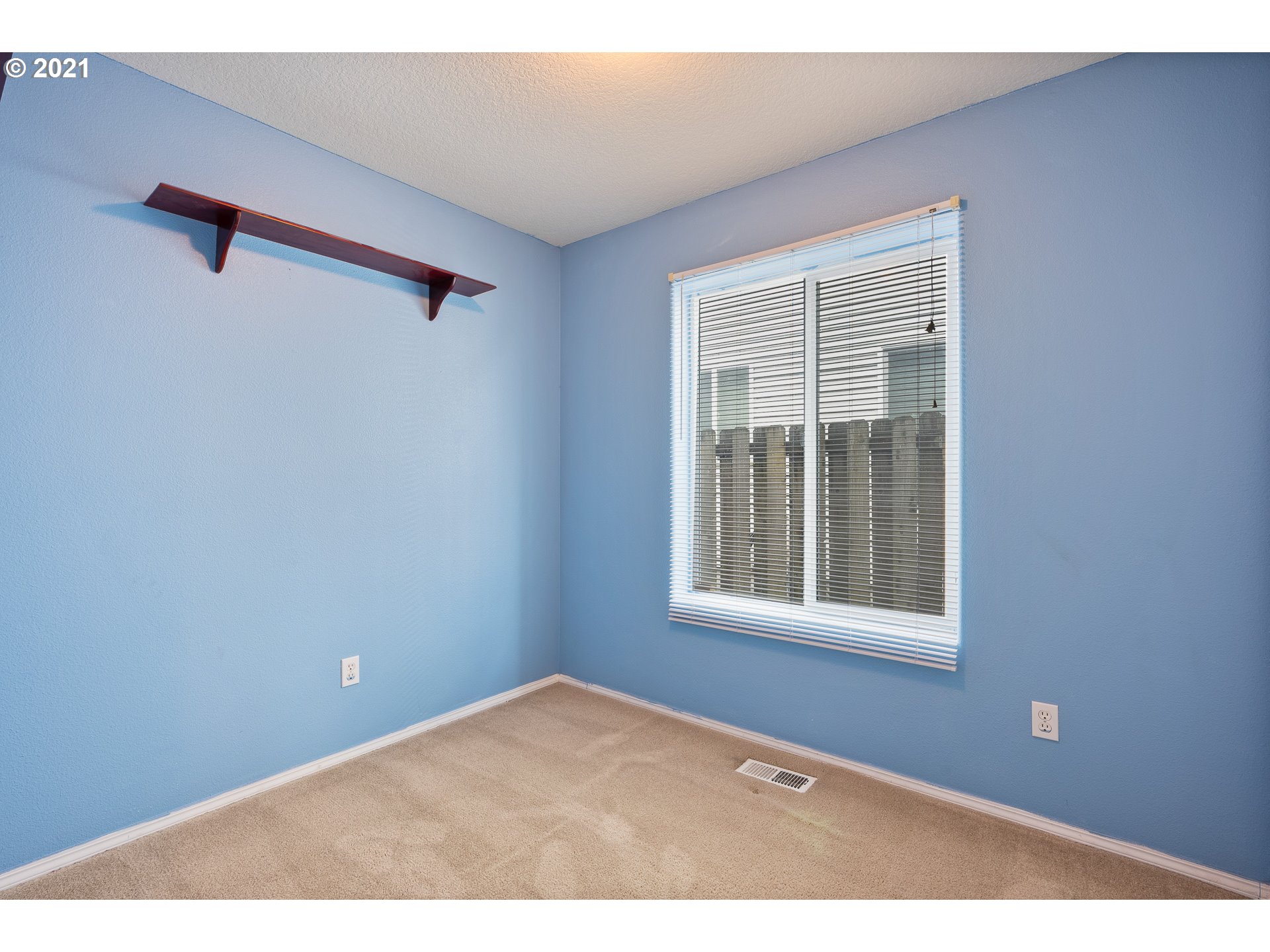946 Southwest Junction Place Gresham, OR 97080 - Photo 18 of 24 Gallery Image 18