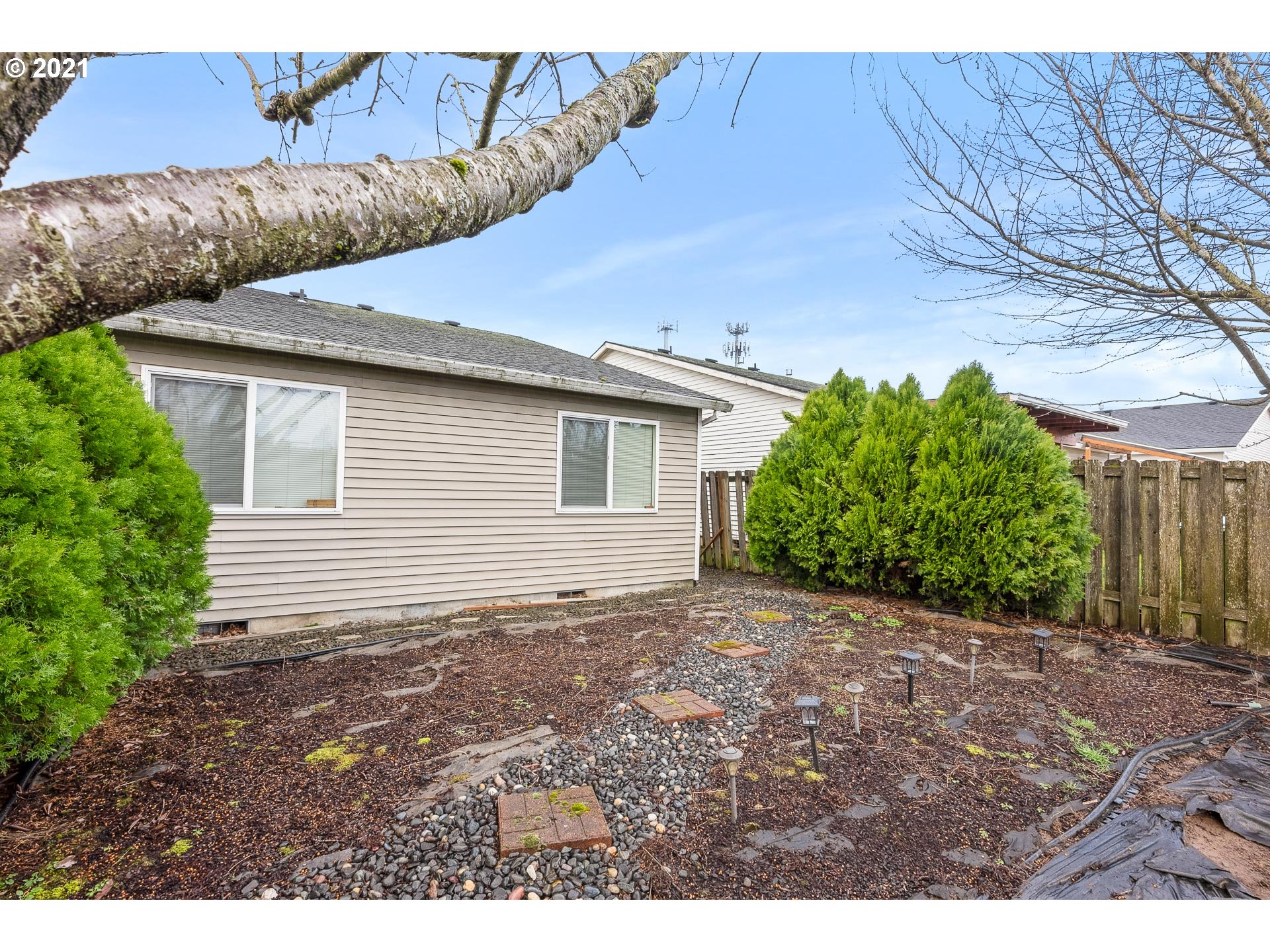946 Southwest Junction Place Gresham, OR 97080 - Photo 22 of 24 Gallery Image 22