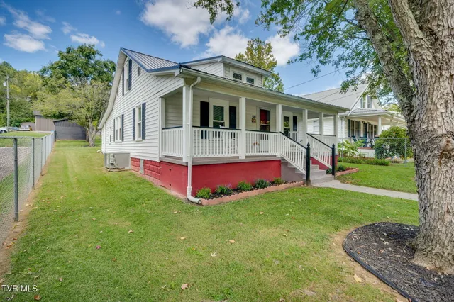 $168,000 | 1826 Pittstown Road, Bristol, VA 24201