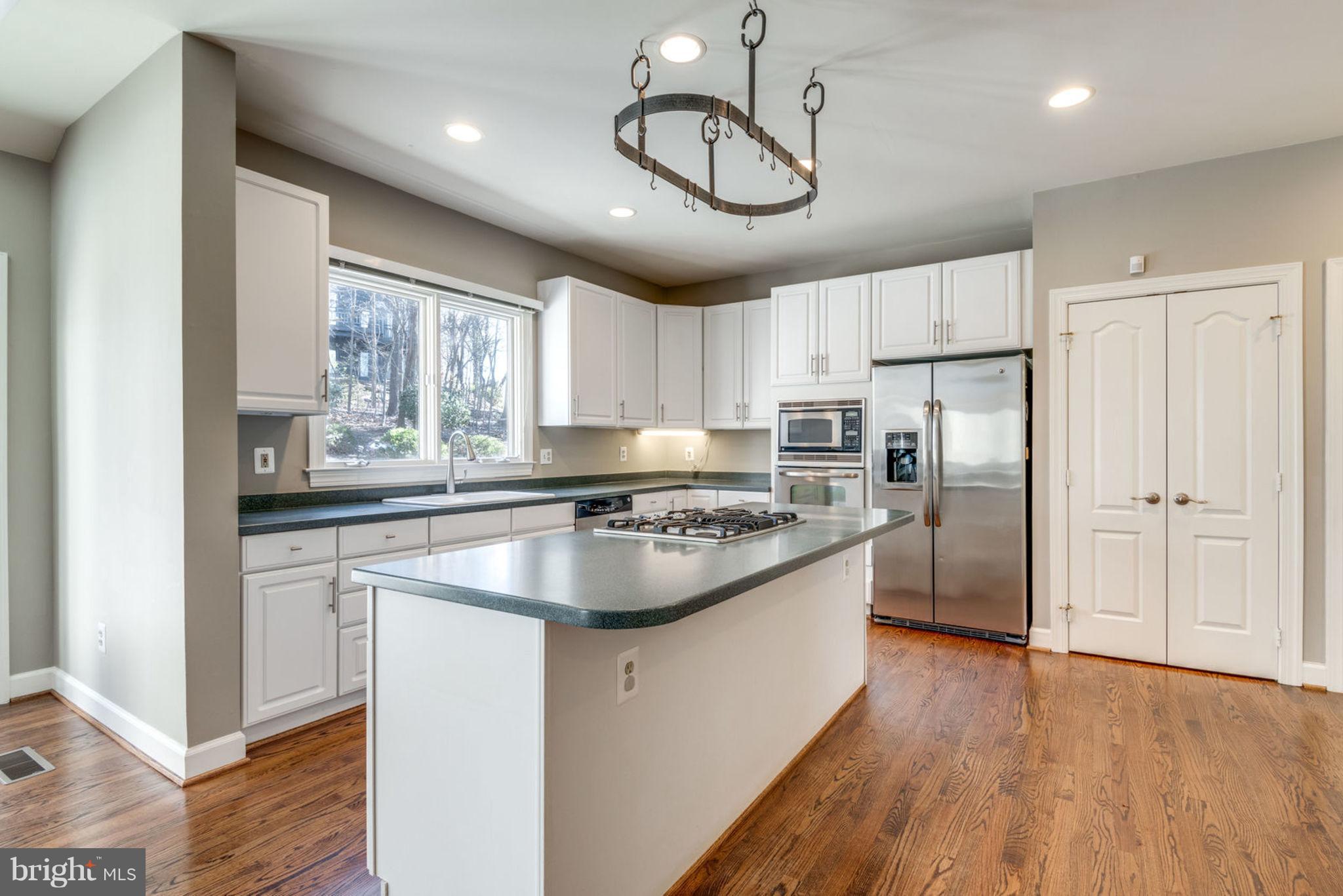 12029 Creekbend Drive Reston, VA 20194 - Photo 16 of 47 Gourmet Kitchen w/ Stainless Steel Appliances