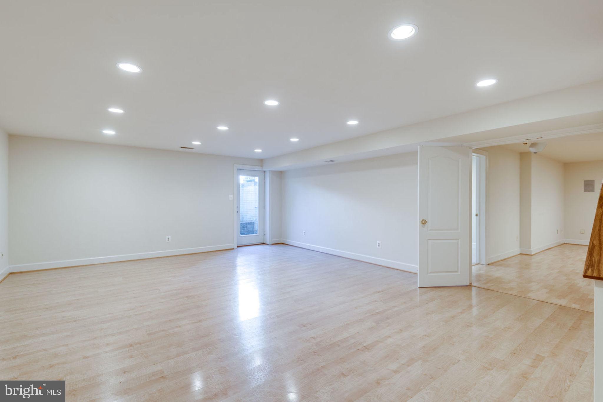 12029 Creekbend Drive Reston, VA 20194 - Photo 33 of 47 Basement - Spacious, Multipurpose Room
