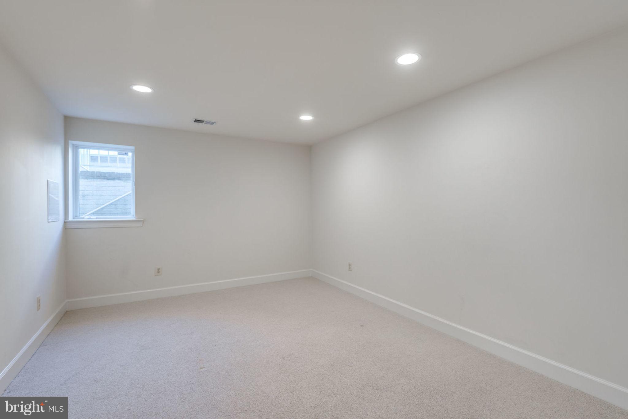 12029 Creekbend Drive Reston, VA 20194 - Photo 37 of 47 Bedroom #5 on LL