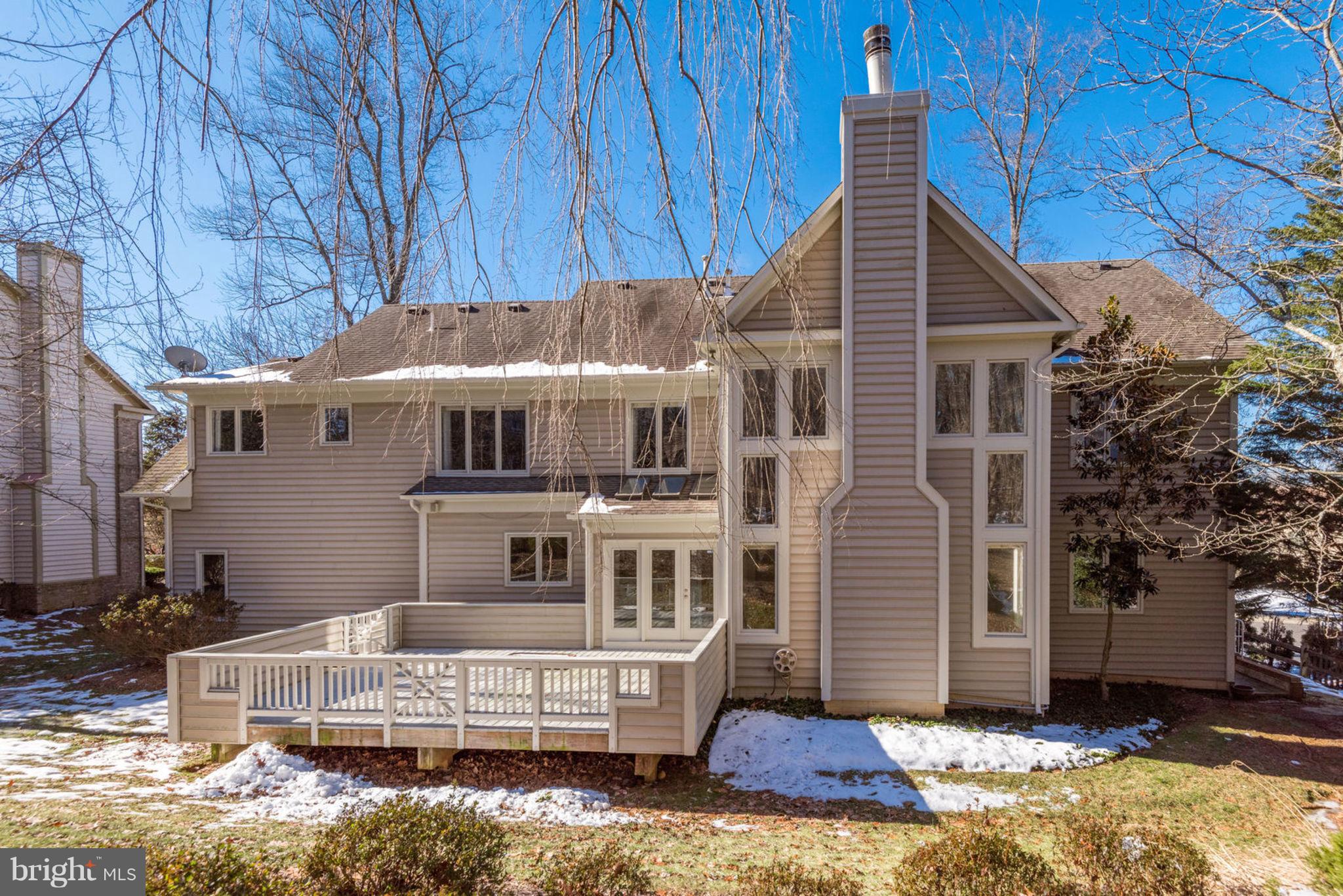 12029 Creekbend Drive Reston, VA 20194 - Photo 43 of 47 Exterior Rear