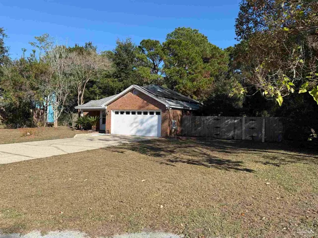 $349,900 | 1514 Mariners Circle, Gulf Breeze, FL 32563