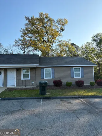 $1,000 | 1701 Claxton Dairy Road, Unit D2, Dublin, GA 31021