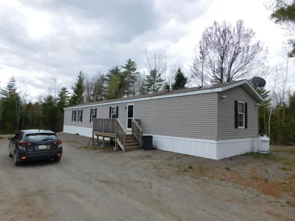 $159,900 | 124 Bo's Lane, Greenbush, ME 04418