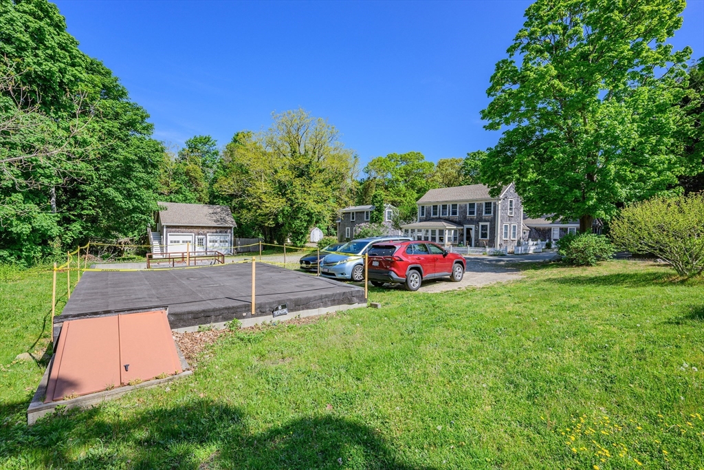 88 Route 6A Orleans, MA 02653 - Photo 13 of 27