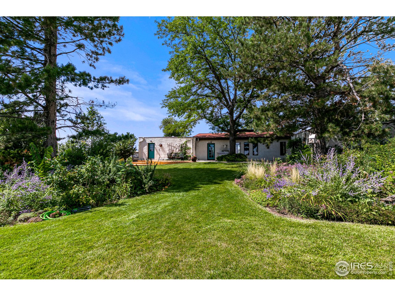 106 Bothun Road Berthoud, CO 80513 - Photo 35 of 40 Flower Gardens