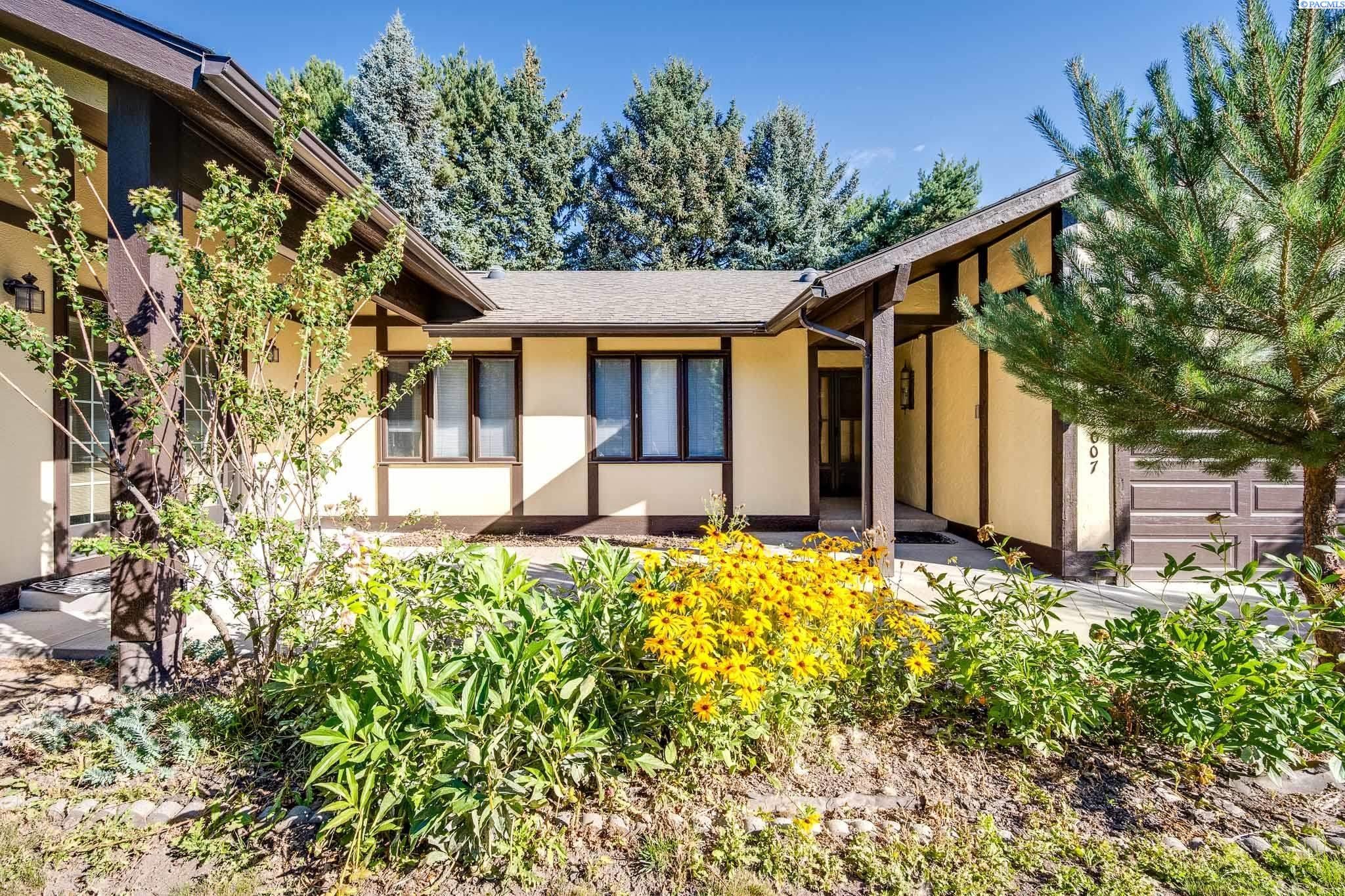 1007 Southeast Glen Echo Road Pullman, WA 99163 - Photo 4 of 38 Gallery Image 4