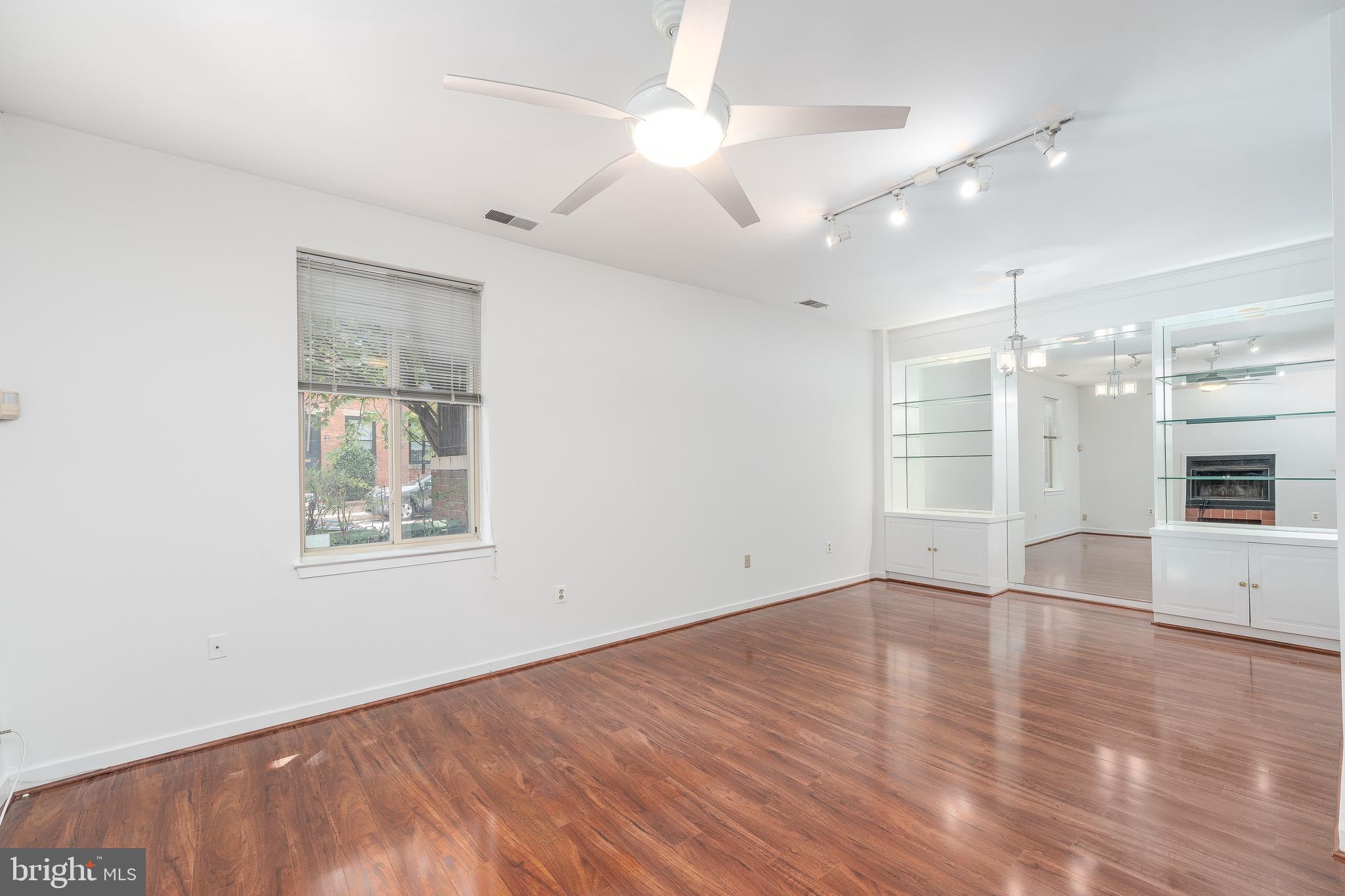 104 West Barre Street, Unit R 46 Baltimore, MD 21201 - Photo 5 of 18 Dining Room