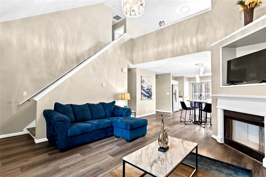 4190 Wingfoot Court Decatur, GA 30035 - Photo 3 of 33