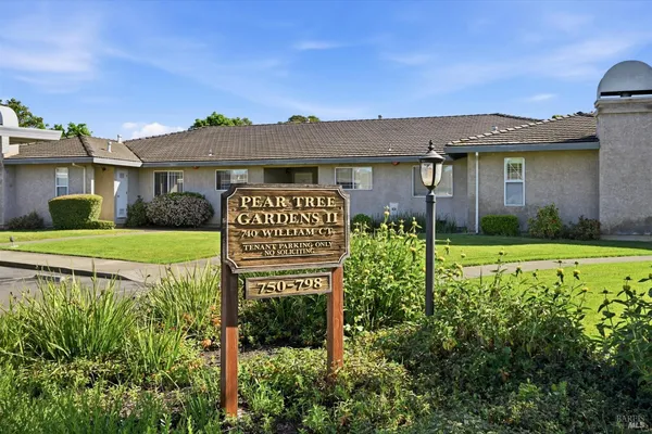 $529,000 | 786 William Court, Napa, CA 94558