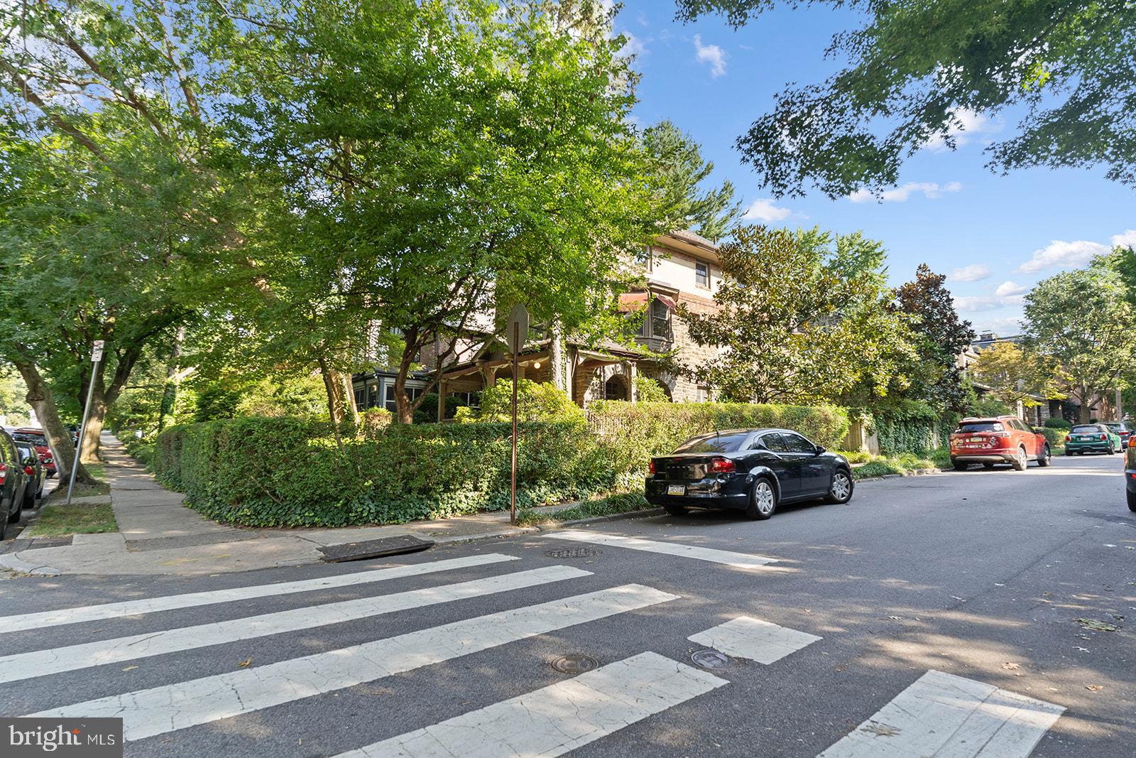 7209 Cresheim Road Philadelphia, PA 19119 - Photo 68 of 71 Front exterior - side curb view