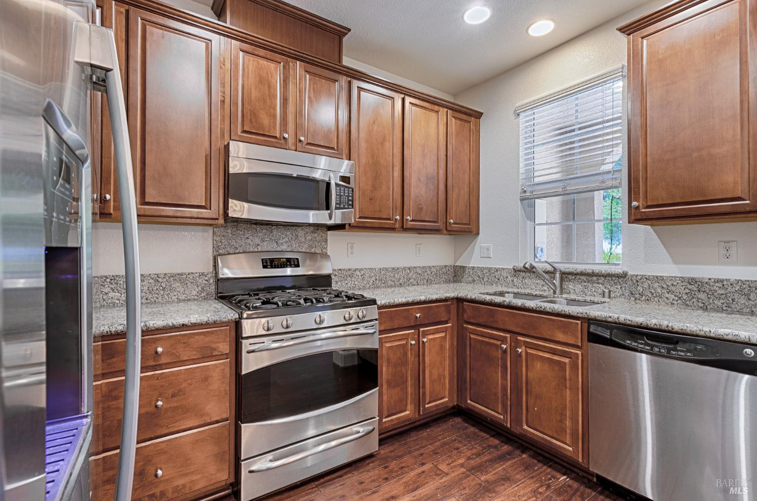 2216 Bell Flower Lane Santa Rosa, CA 95404 - Photo 18 of 66 Granite Counters and Stainless Appliances