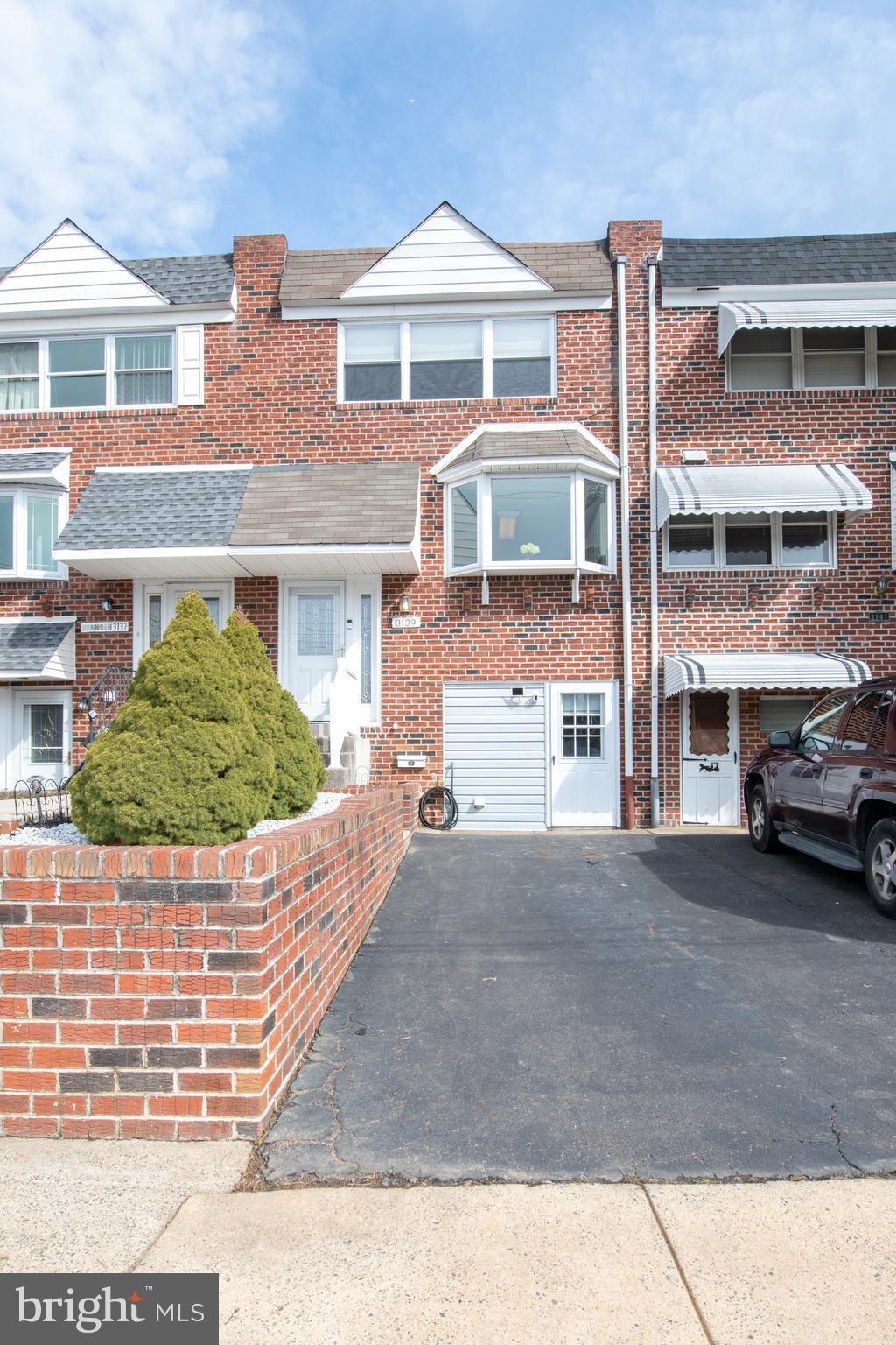 3139 Holly Road Philadelphia, PA 19154 - Photo 1 of 49