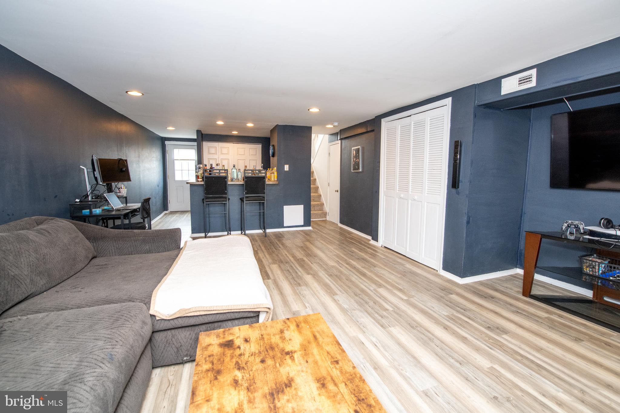 3139 Holly Road Philadelphia, PA 19154 - Photo 39 of 49