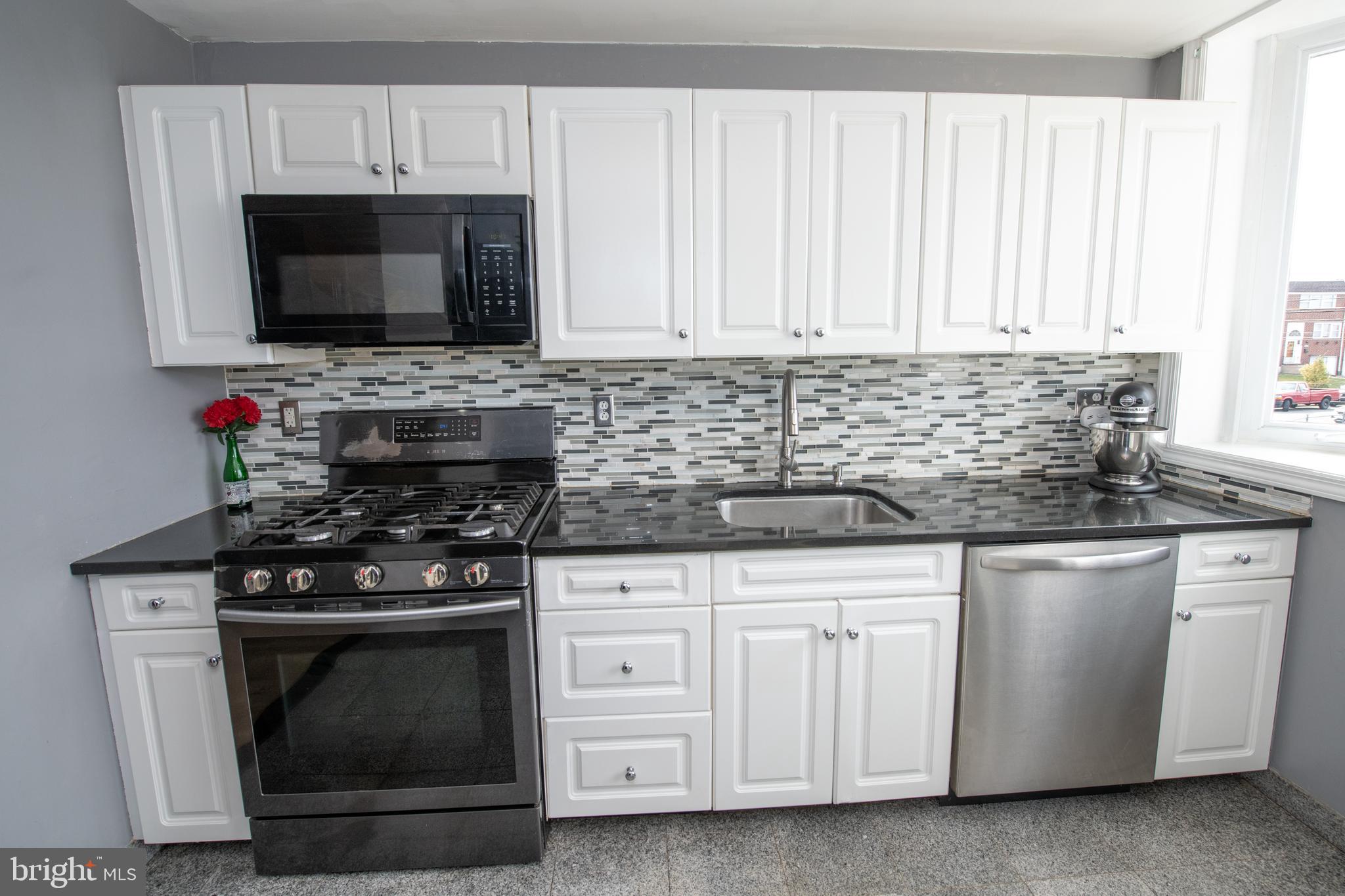 3139 Holly Road Philadelphia, PA 19154 - Photo 10 of 49