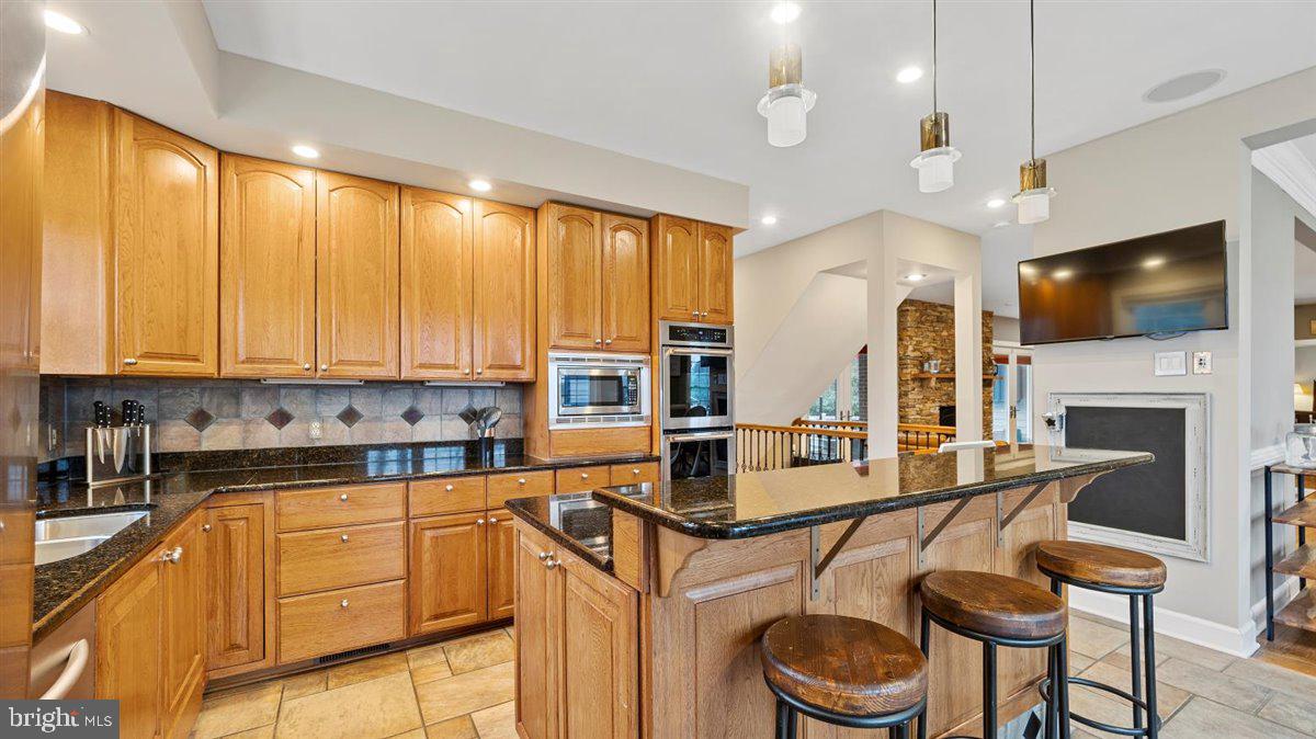 6658 Whitegate Road Clarksville, MD 21029 - Photo 11 of 54