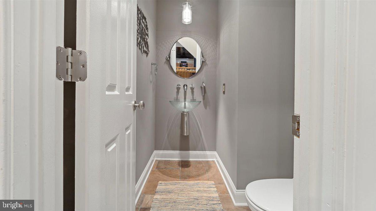 6658 Whitegate Road Clarksville, MD 21029 - Photo 17 of 54