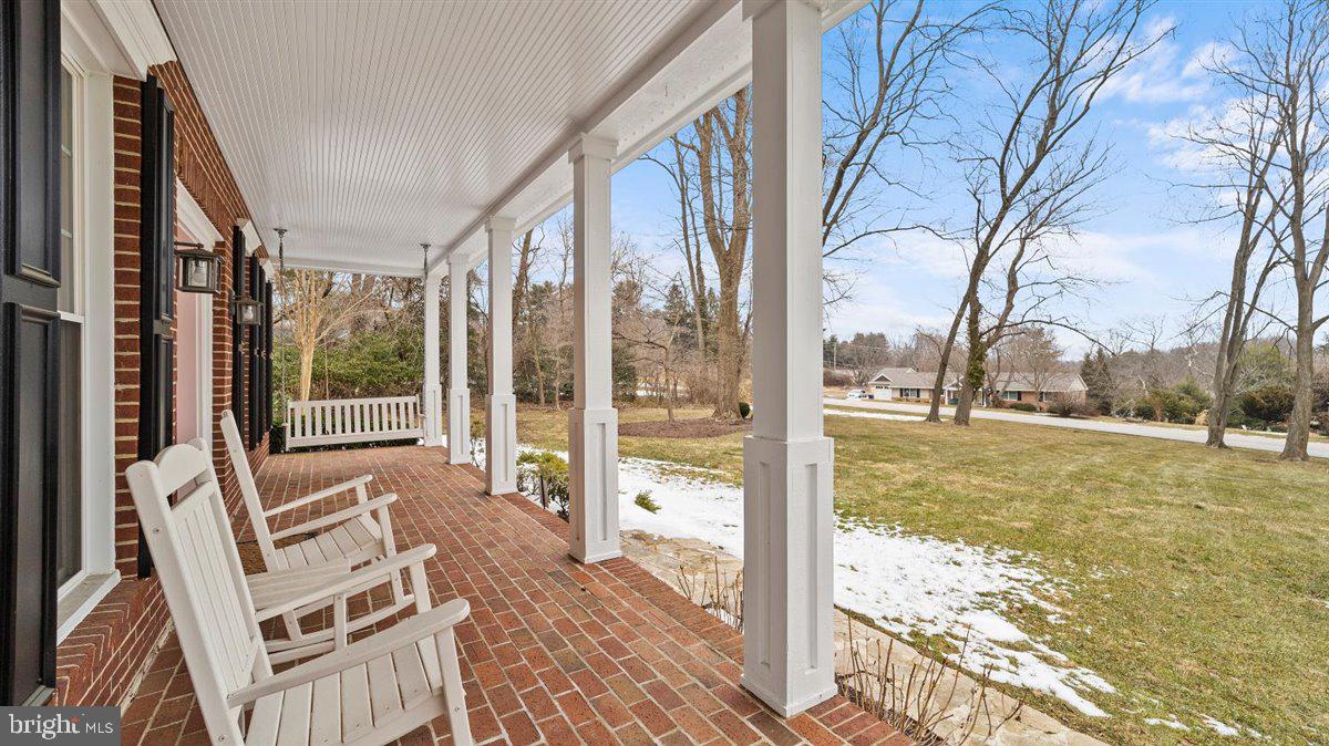 6658 Whitegate Road Clarksville, MD 21029 - Photo 4 of 54