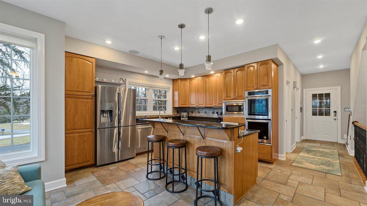 6658 Whitegate Road Clarksville, MD 21029 - Photo 10 of 54 Kitchen
