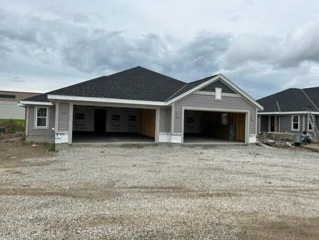 $399,900 | 508 Hunter Oaks Boulevard, Unit 902, Watertown, WI 53094