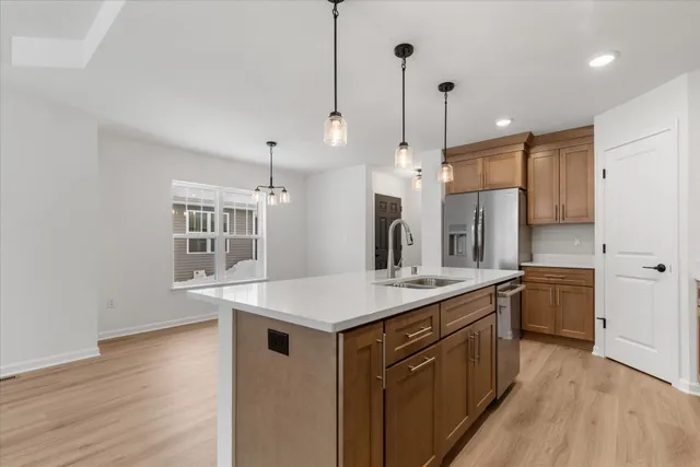 $399,900 | 508 Hunter Oaks Boulevard, Unit 902, Watertown, WI 53094