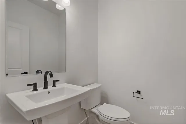 $649,990 | 558 East Lockhart Street, Meridian, ID 83646