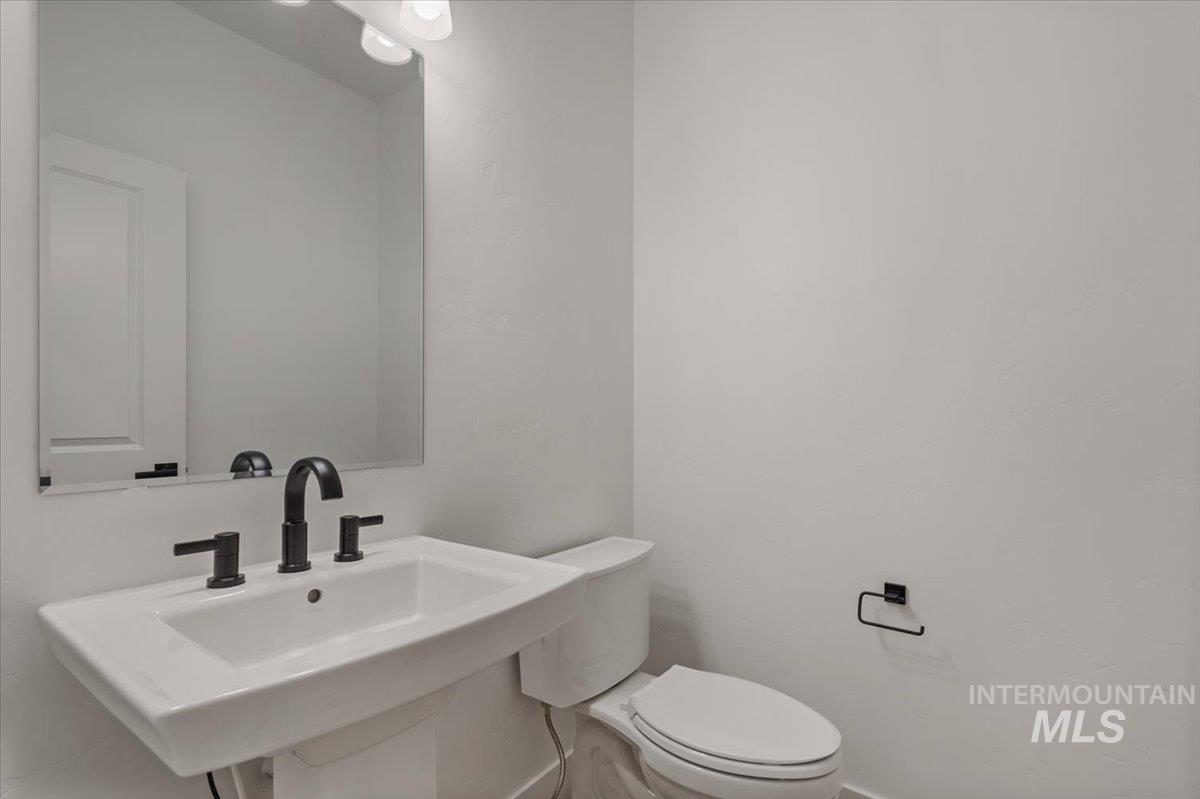 558 East Lockhart Street Meridian, ID 83646 - Photo 29 of 38