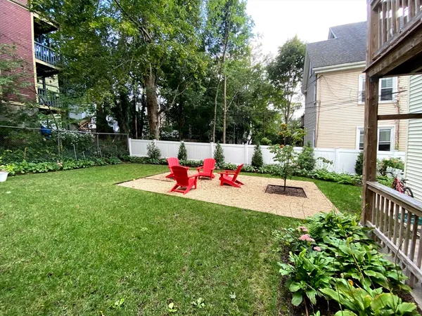 $4,900 | 9 Wenham Street, Unit 3, Boston, MA 02130