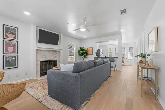 $2,700 | 2101 Kirksey Drive, Unit A, Austin, TX 78741