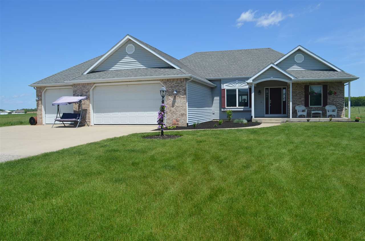 18401 Hurshtown Road Grabill, IN 46741 - Photo 2 of 32