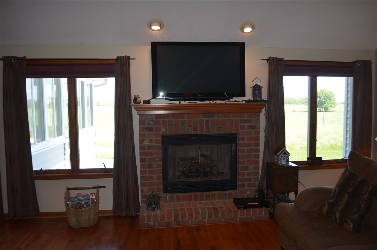 18401 Hurshtown Road Grabill, IN 46741 - Photo 19 of 32