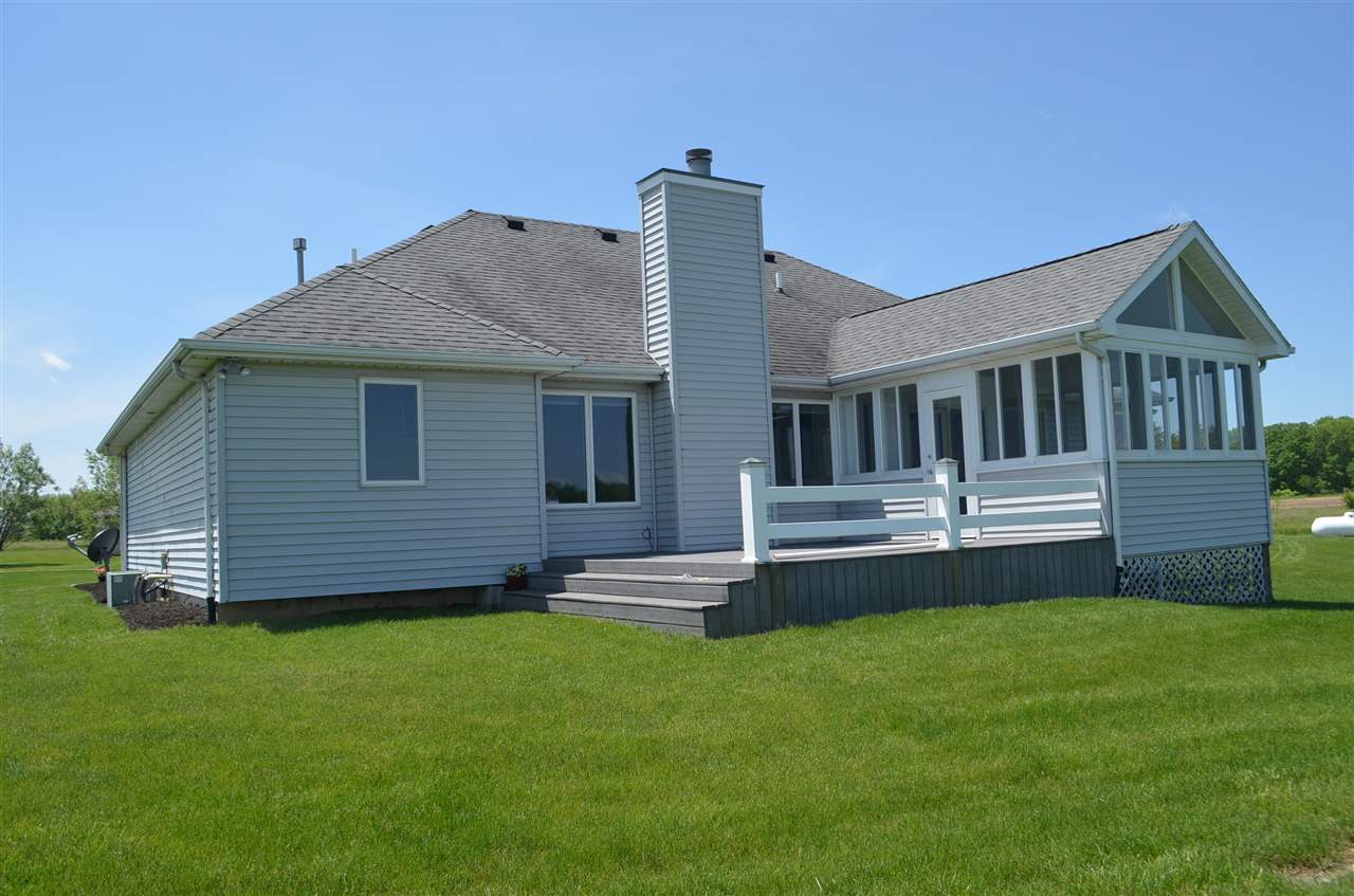 18401 Hurshtown Road Grabill, IN 46741 - Photo 5 of 32