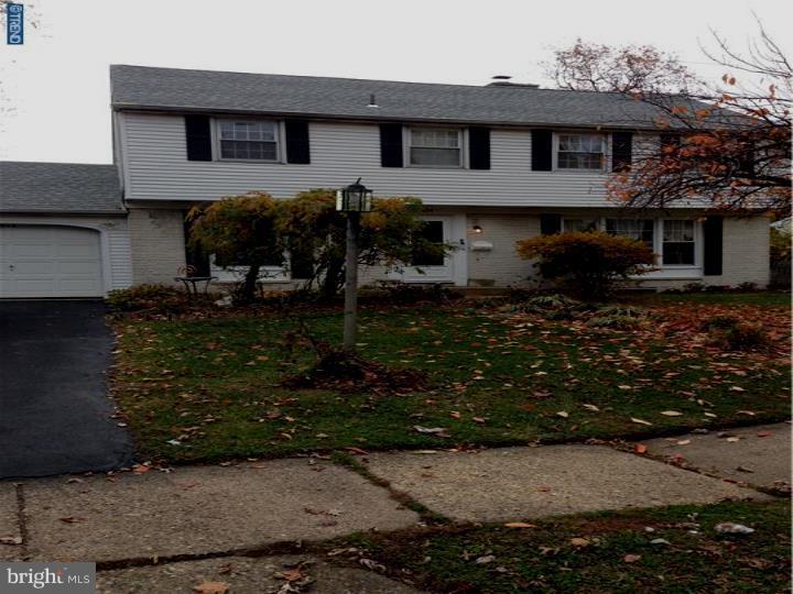 814 Hilltop Road Cinnaminson, NJ 08077 - Photo 1 of 25 Gallery Image 1