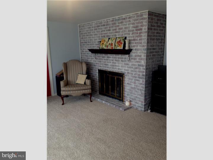 814 Hilltop Road Cinnaminson, NJ 08077 - Photo 10 of 25 Gallery Image 10