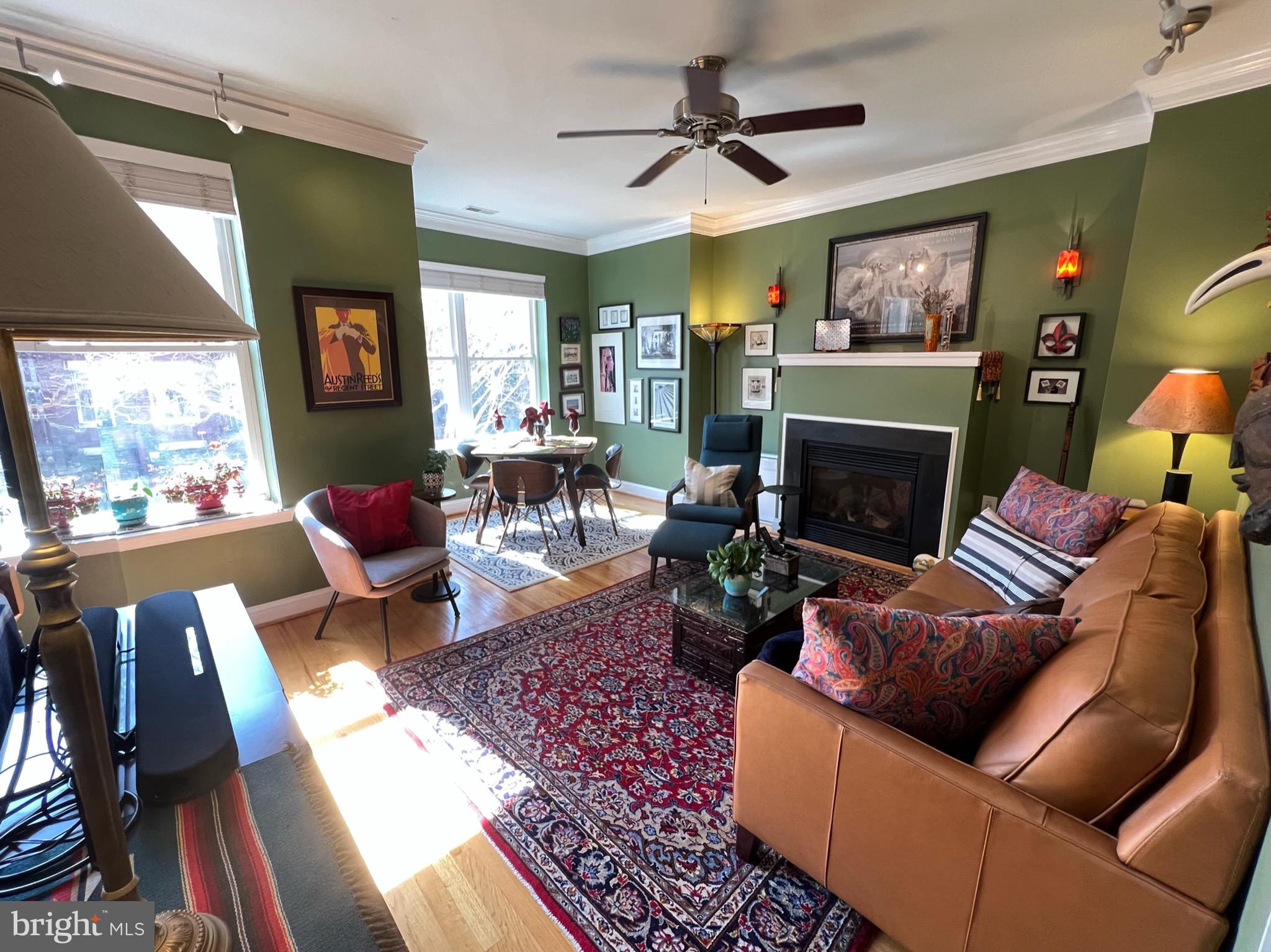 75 R Street Northwest, Unit 2 Washington, DC 20001 - Photo 3 of 18 Living Dining