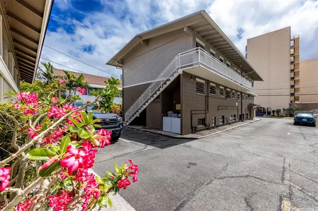 a view of front door and house