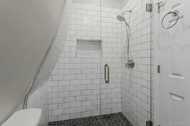 $3,000 | 11 Edgemont Road, Katonah, NY 10536