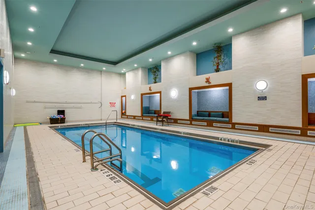 $1,670,000 | 10 City Place, Unit 29H, White Plains, NY 10601