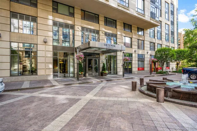 $1,670,000 | 10 City Place, Unit 29H, White Plains, NY 10601