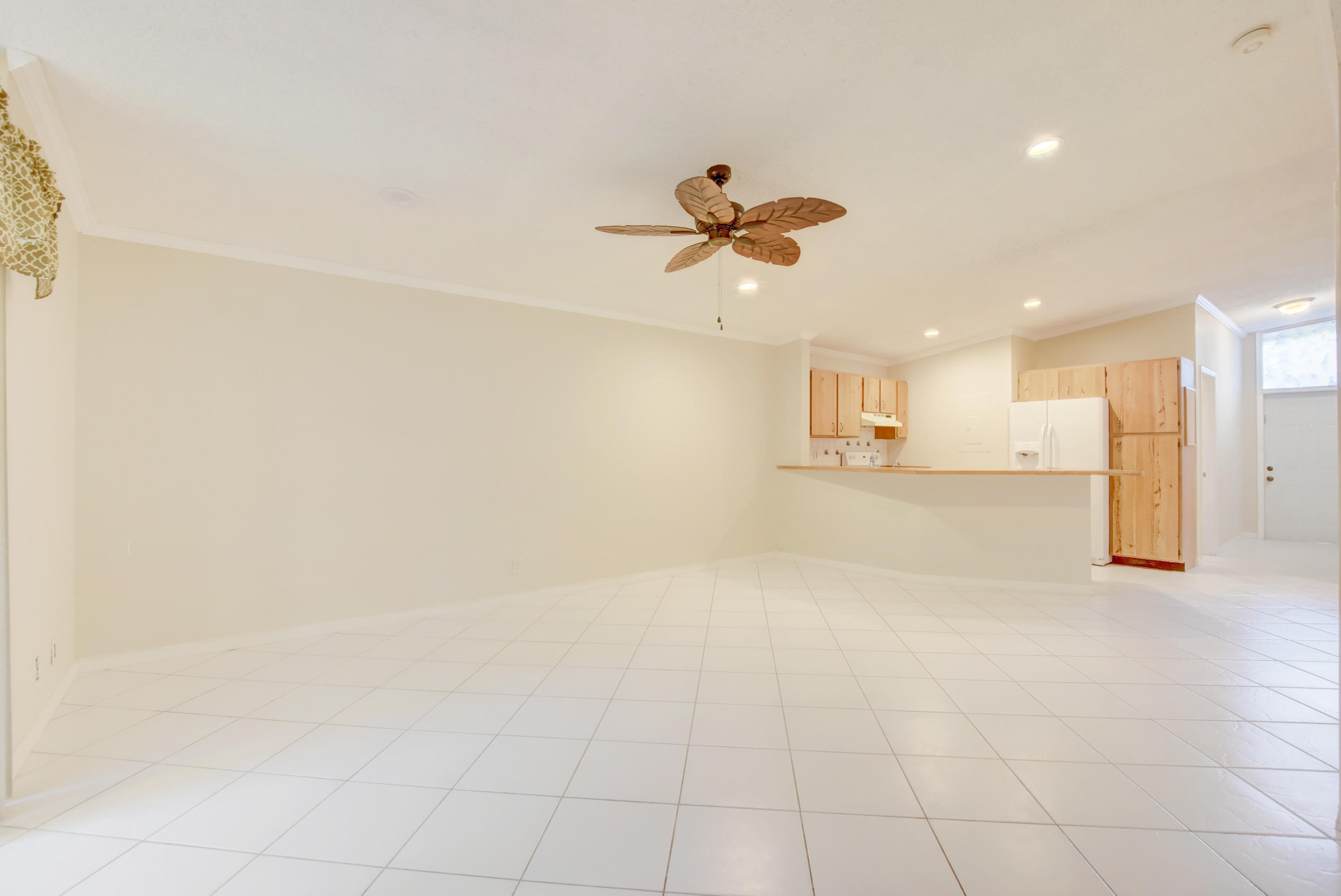 22291 Timberly Drive Boca Raton, FL 33428 - Photo 6 of 32 Living & Dining Room