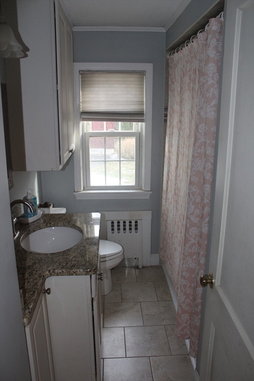 79 Roosevelt Avenue Springfield, MA 01118 - Photo 15 of 26