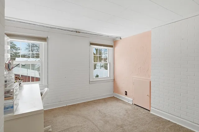 $275,000 | 79 Roosevelt Avenue, Springfield, MA 01118