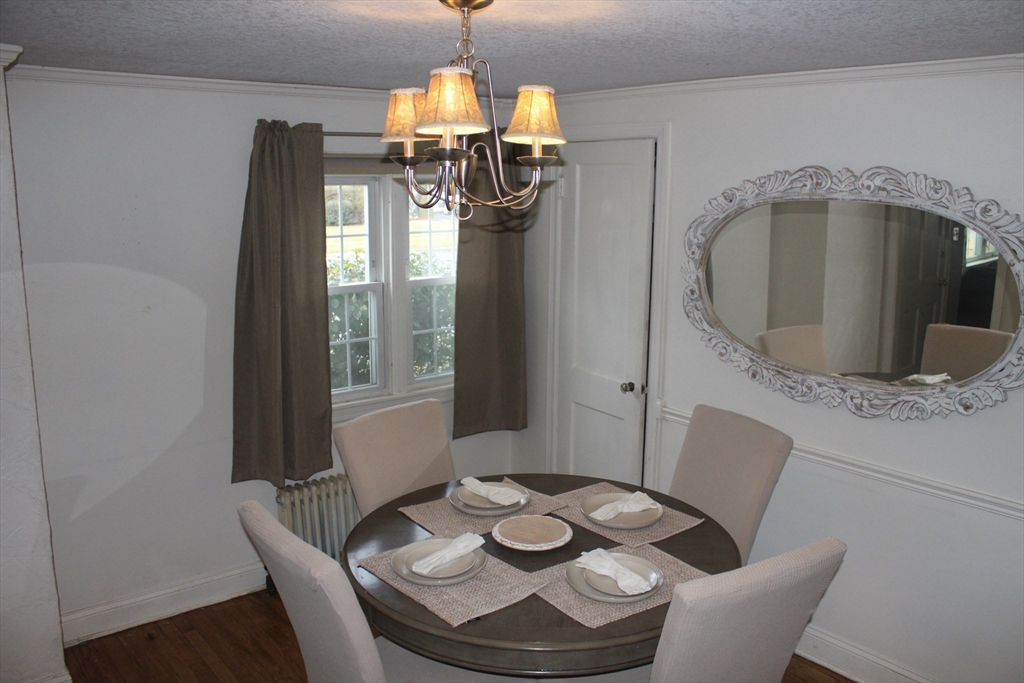 79 Roosevelt Avenue Springfield, MA 01118 - Photo 9 of 26