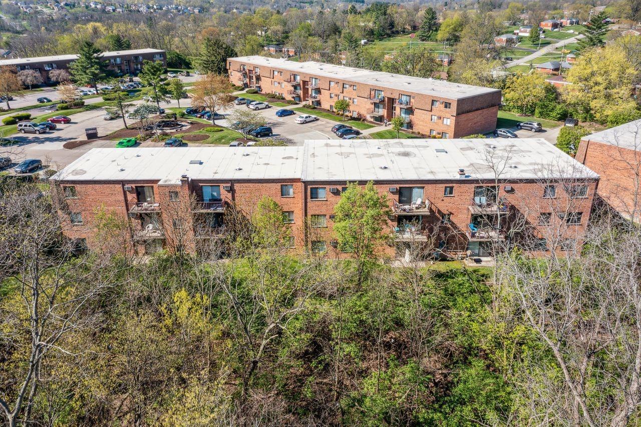 6642 Hearne Road, Unit 183 Cincinnati, OH 45248 - Photo 1 of 36