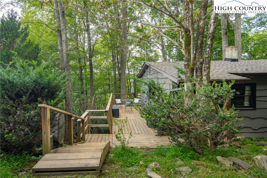 190 Bradley Court Boone, NC 28607 - Photo 17 of 28 a view of outdoor space and yard