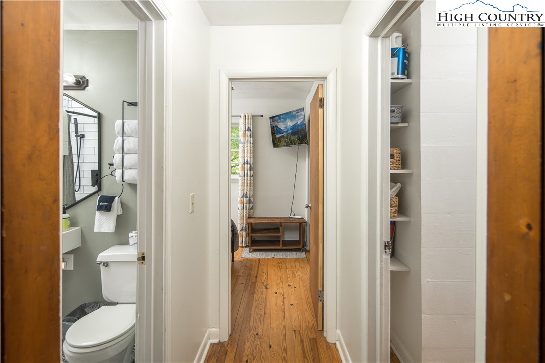 190 Bradley Court Boone, NC 28607 - Photo 10 of 28 a bathroom with a toilet