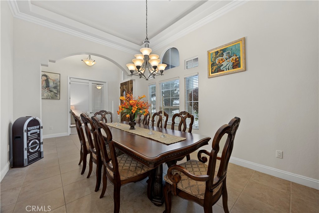 9905 Lightner Way Bakersfield, CA 93311 - Photo 16 of 33